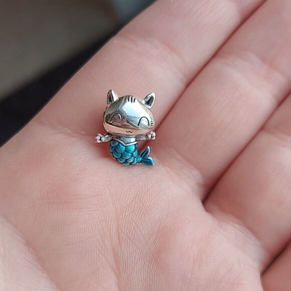 925 Sterling Silver Cat Mermaid Charm - Picture 2 of 4